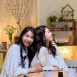 Park Shin-hye Instagram - 제가 사랑하는 로코베리언니의 ASMR뮤직토크쇼 에 첫화 게스트로 출연을 하였습니다. 모두의 밤이 안녕하길 바라며🙏🏼 https://youtu.be/nNlb4zjvE7I?si=759VgO8NjOER-Sbi 지금 유튜브에서 를 검색해보세요❣️
