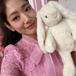 Park Shin-hye Instagram – 토끼토끼
#모던하우스
#mordenhouse
