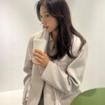 Park Shin-hye Instagram – ☕️☕️☕️☕️☕️☕️
오른쪽 왼쪽 오른쪽 왼쪽 🤷🏻‍♀️