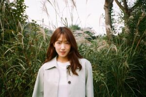 Park Shin-hye Instagram - 필름 좀 더 찍어놓을걸..