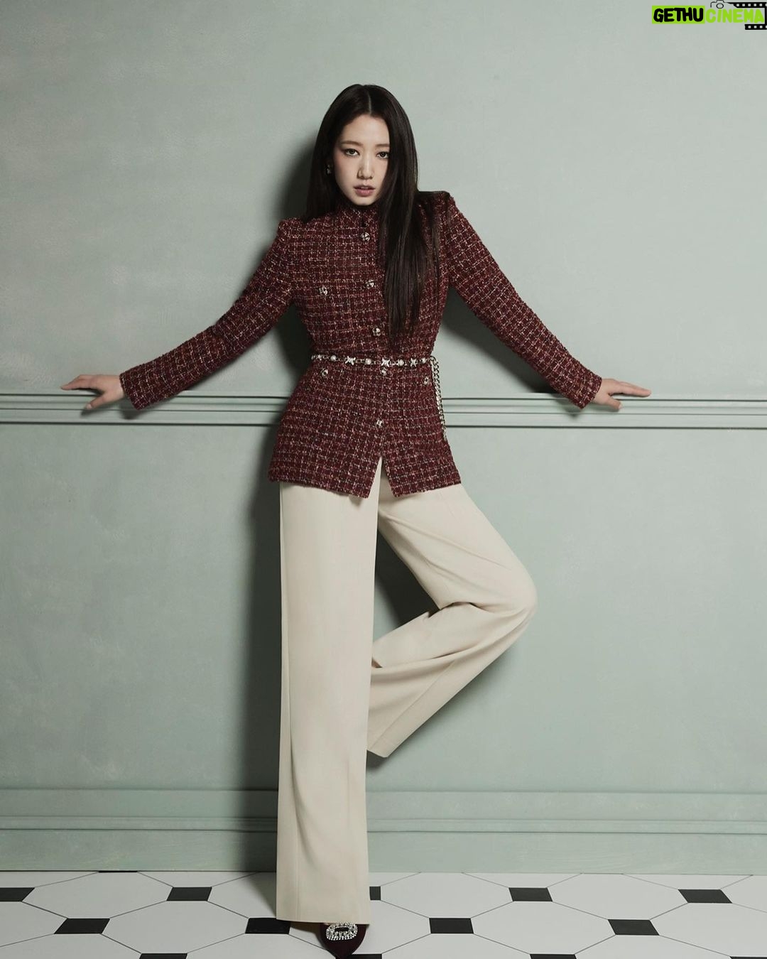 Park Shin-hye - 1.1 Million Likes - #모조에스핀
#mojosphine