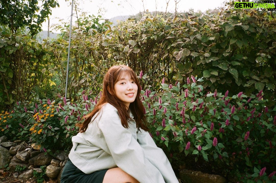 Park Shin-hye - 1 Million Likes - 필름 좀 더 찍어놓을걸..