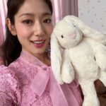 Park Shin-hye Instagram - 토끼토끼 #모던하우스 #mordenhouse