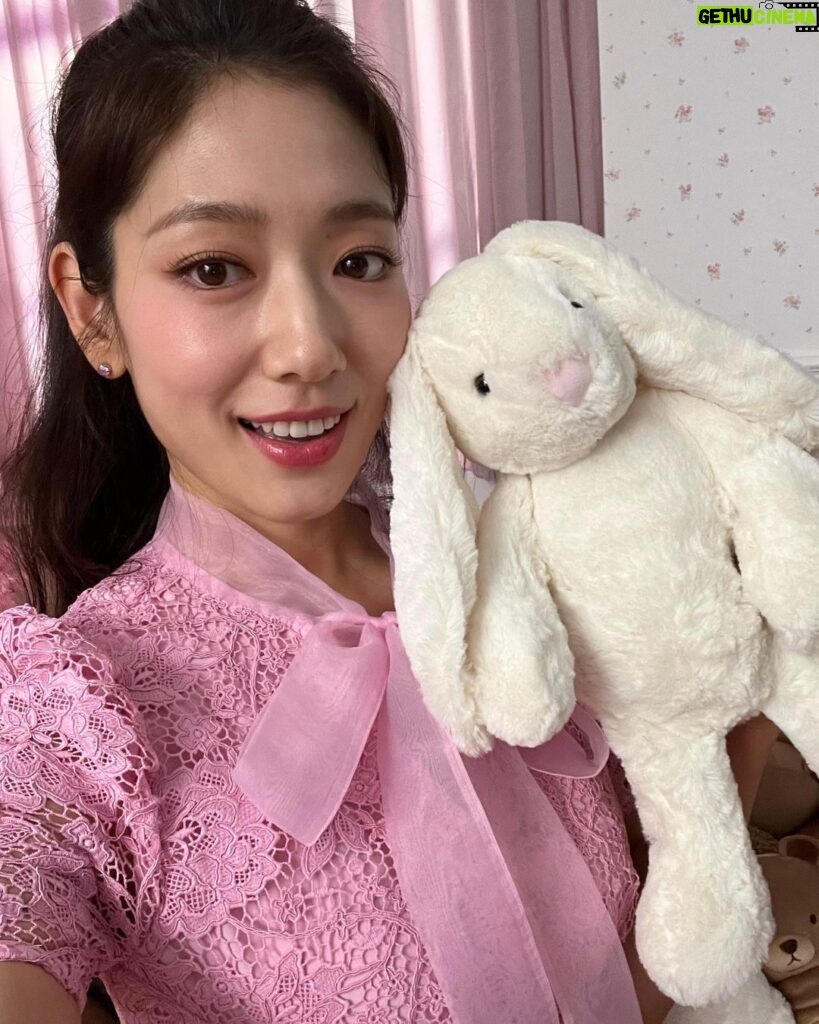 Park Shin-hye Instagram - 토끼토끼 #모던하우스 #mordenhouse