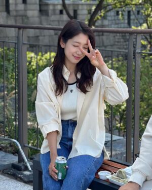 Park Shin-hye Instagram - 만두가 만든 삼촌... 아? ㅇㅅㅇ? 
오늘도~~~!!! 닥터슬럼프!!!!!!!