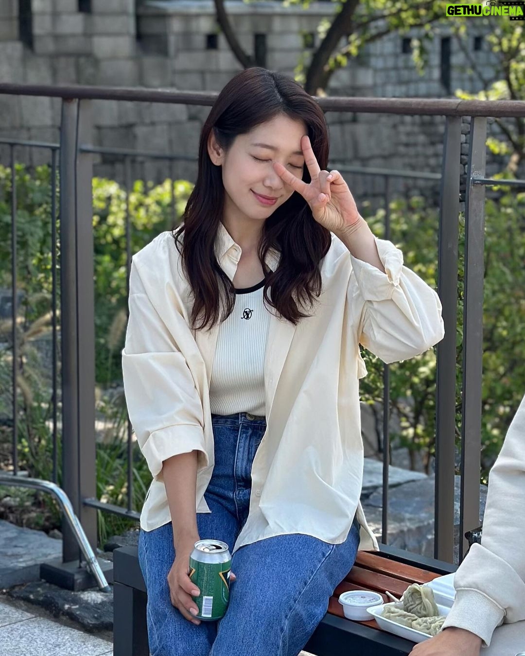 Park Shin-hye - 1.1 Million Likes - 만두가 만든 삼촌... 아? ㅇㅅㅇ?
오늘도~~~!!! 닥터슬럼프!!!!!!!