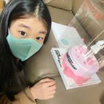 Park So-yi Instagram - 매년 감동을 선물해주는 멋진 팬분들 소이가 많이 많이 사랑한대요 !!!!!!! . #소중한사람들 #감사합니다 #제일값진선물들 #❤️❤️❤️👍 #과자보고흥분한소이