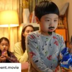 Park So-yi Instagram - Posted @withrepost • @lotteent.movie 아뿔싸💥 넘넘 귀여워서💖 벽을🧱 뿌셔버려따🤛원룸이되어버려따🏠 에서 우주최강뽀짝귀염둥이사랑둥이 역의 #박소이 & #김준 로로남매 인사드립니다🙇‍♀🙇‍♂ #스위치 #권상우 #오정세 #이민정 #박소이 #김준 #1월4일대개봉