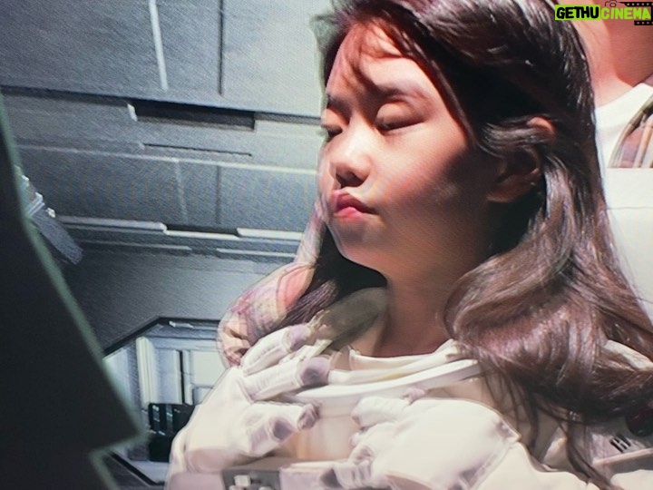 Park So-yi Instagram - #고요의바다moon을열다 #KBS다큐인사이트