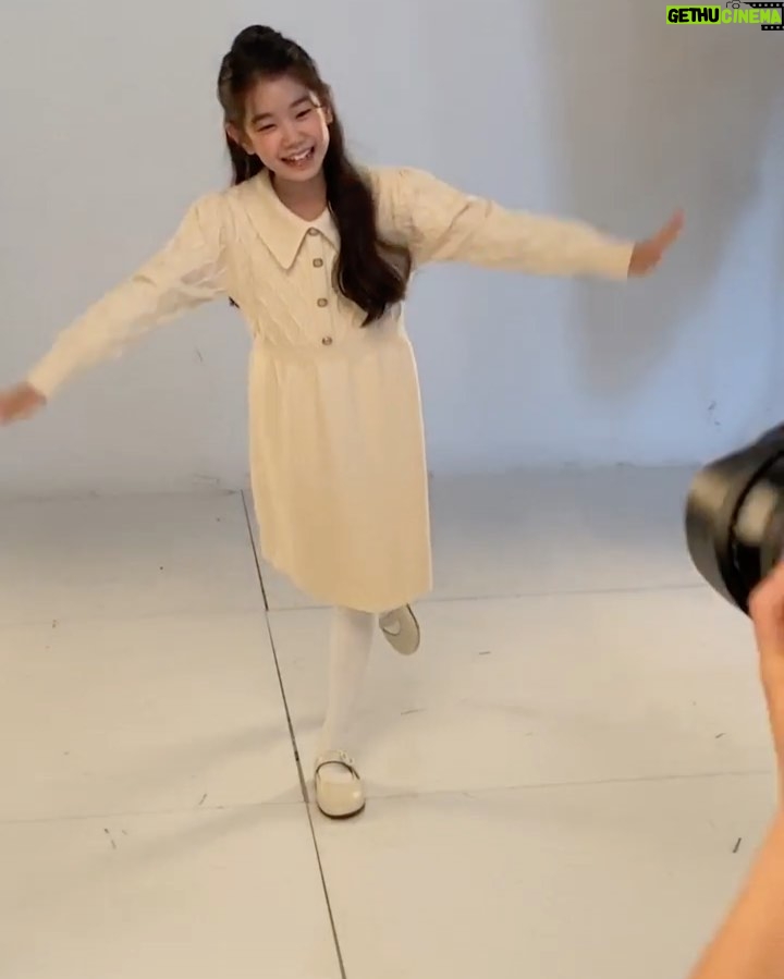 Park So-yi Instagram - #ad @aju_olea #올레아올키 #올키비타젤리 #올키듀얼젤리 #비하인드컷