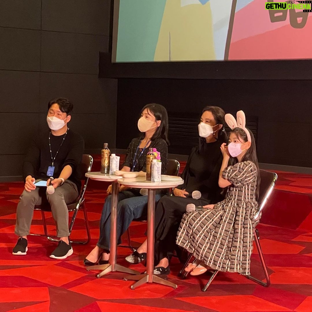 Park So-yi Instagram - 서울국제어린이영화제 @sicff_official @lunadelizia #반디 #GV #관객과의대화 어른 아이 모두 즐길 수 있다는 #서울국제어린이영화제