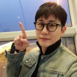 Park Young-tak Instagram - 필리핀 분들 만나고 올게요👍 5개 방송 및 20여개 매체와 기자회견 인터뷰를 가진다고 합니다. 텐션아 힘을 내! 잘 다녀올게요!👍 #언젠가모두만나게됩니다 #YOUNGTAK #philippines