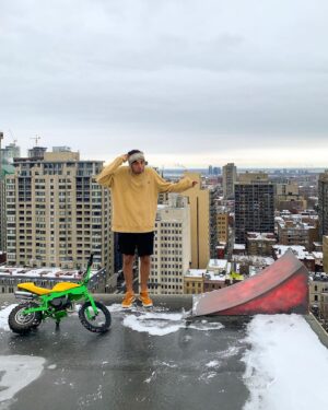 Parkourporpoise Instagram - How far do you think I can jump this mini motorcycle!? 🏍 🤪
_____________________________________
#viral #motorcycle #amazing #jump #happy #adrenaline #pocketbike #montreal