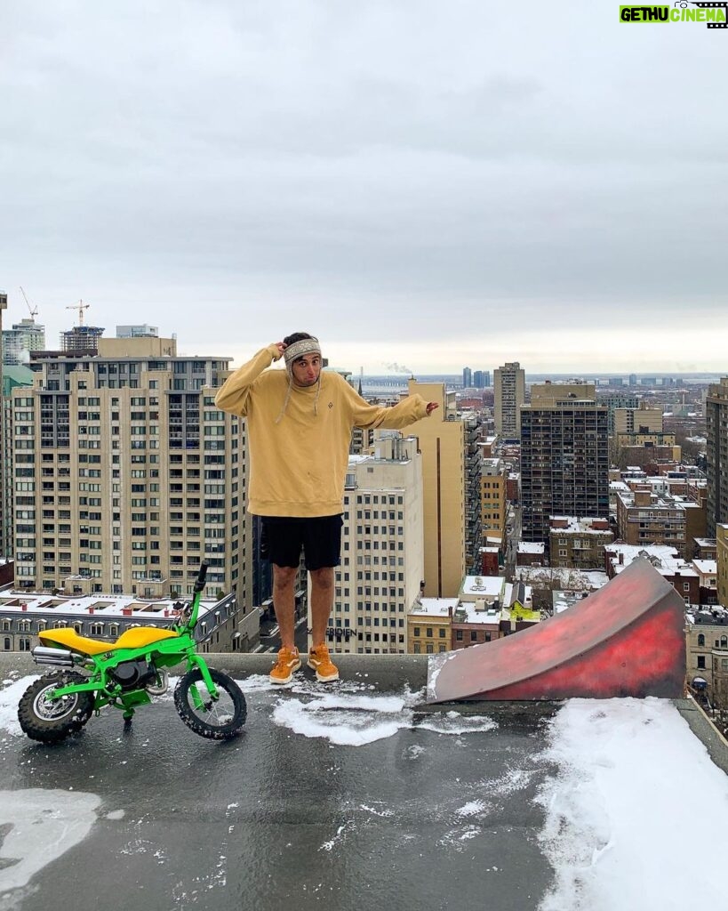 Parkourporpoise Instagram - How far do you think I can jump this mini motorcycle!? 🏍 🤪 _____________________________________ #viral #motorcycle #amazing #jump #happy #adrenaline #pocketbike #montreal Montreal, Quebec