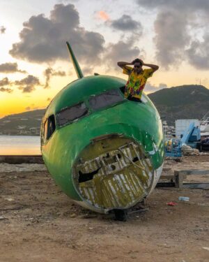 Parkourporpoise Instagram - What do you think happend here!?
__________________________________________
#viral #happy #airplane #dangerous #crazy #saintmartin #crash #content