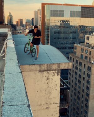 Parkourporpoise Instagram - Silly bicycles paths
🎥 @cass.officiel 
___________________________________________________ #viral #adrenaline #viral #crazy #insane #adrenaline #bike #sports #flip #jump #montreal #drakesunclesam #leftoverlettuce #dangerous #amazing #epic #killerwhale