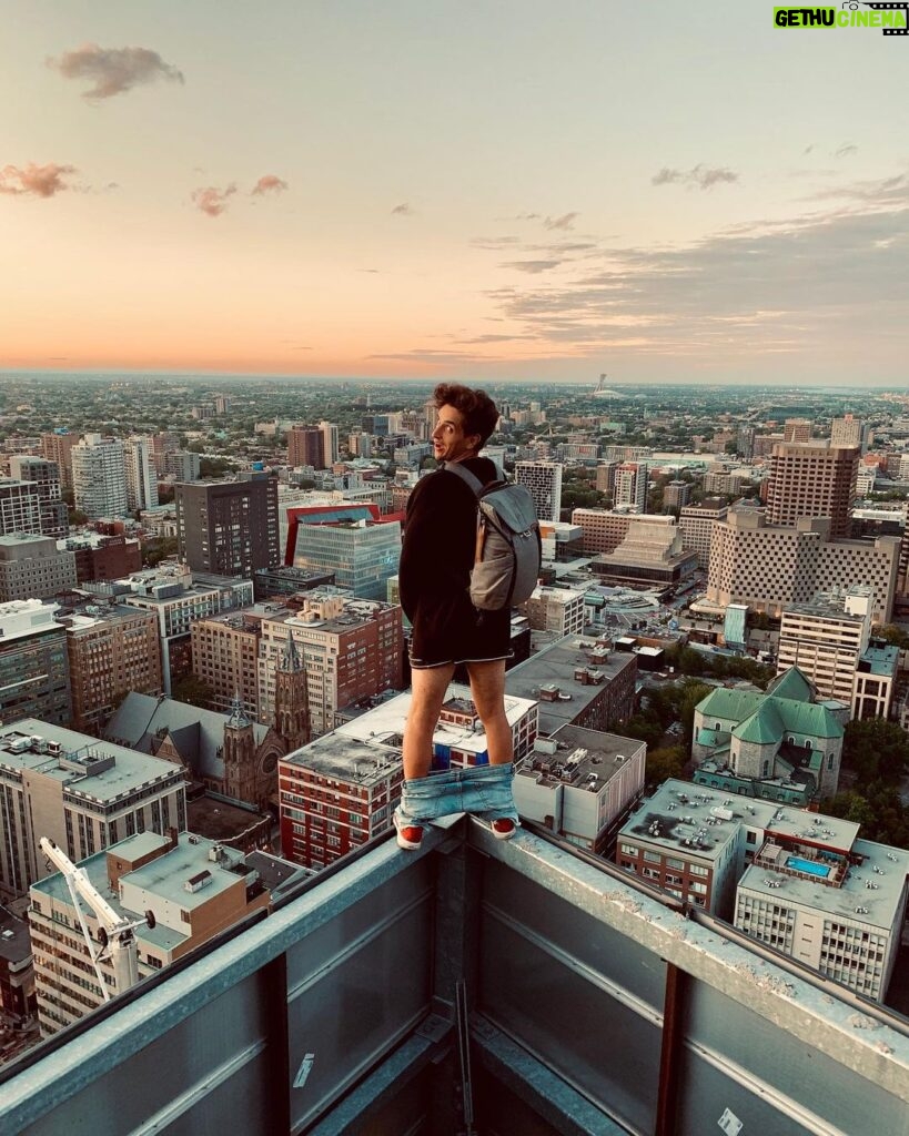 Parkourporpoise Instagram - I wake ups ever morning ands flash my morning sunshine ands ensure that’s the rests of Montréal receives there sunrise it’s a tough job that nobody woulds ask for buts it’s my jobs 📷 @kevinfreerun ___________________________________________ #viral #rooftop #roof #bananaclub #yellowwaffles #notdarfur #purplepyjamas #photophotoagraph #fitness #sexsheep #sheep #gay #pickledcumumber #chatchateau #montreal #eurosalami #dangeous #crazy #avocadowaving #belugagiraffs #bananacompetition #bachelormayonnaise #mad #jump #run #silde #slipperymango #funny #parkour #climb