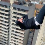 Parkourporpoise Instagram – When you try to do a homework out with no equipment! 😂 

🥲🌎❤️

#SitUps #Workout #urbanworkout
#streetworkout #callisthenics #extreme #Viral #montreal Montreal, Quebec