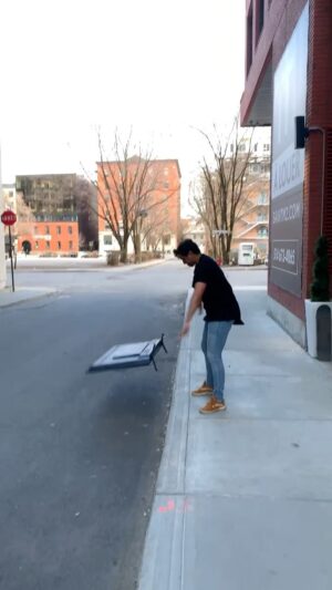 Parkourporpoise Instagram - The news is just too crazy to watch these days! 👀😂

#news #tv #destruction #funny #comedy #2021 #Quebec