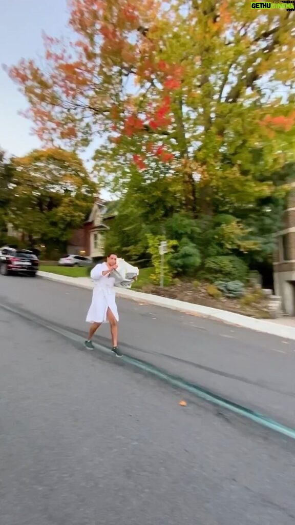 Parkourporpoise Instagram - Real footage of me sliding into DM’s! 🤪😂 #Montreal #sliding #comedy #stunts