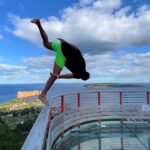 Parkourporpoise Instagram - Would you trust a glass floor?🤷‍♂️ #sideflip #canada #adrenaline #crazy