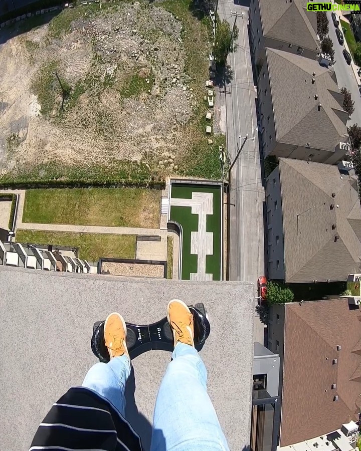 Parkourporpoise Instagram - I think quarantine is getting to my head...🤷‍♂️🤪 (Please dont try this) ___________________________________________ #hoverboard #balance #quarantine #amazing #adrenaline #stunt