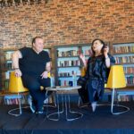 Parla Şenol Instagram – @diyarbakirkff Onur ödülümü Kültür ve Turizm Bakan Yardımcısı Sayın @ahmetmisbah ‘dan aldım.
Söyleşiyi Filmsan Vakfı Müdürü canım @kivancterzioglu ile yaptık.
Festivale davet eden canım oyuncu arkadaşım @ipektuzcuoglu ve organizasyon başkanı @serhat.gonen ile tüm ekibine çok teşekkür ediyorum.