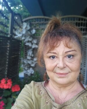 Parla Şenol Instagram - Dun dündü, bugün bugün 😃