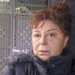 Parla Şenol Instagram - Bugün endişe ve öfke günümdeyim, azıcık kavgaliyim kendimle...
