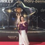 Parla Şenol Instagram - Diamonds of Türkiye 2022 "Meslek Başarı Ödülü"