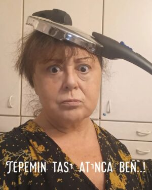 Parla Şenol Instagram - Hallere göre haller!