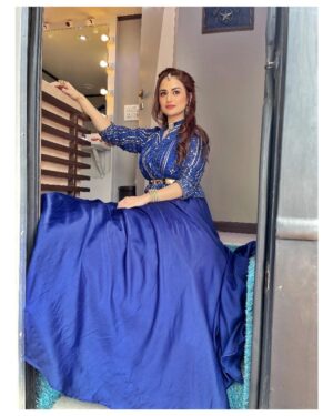 Parvati Sehgal Instagram - 💙🤍𝒀𝒆𝒂𝒉…. 𝙄 𝙗𝙡𝙪𝙚 𝙞𝙩 💙🤍

@fullscreenentertainment

💃Styled by: @reenachopra 💙