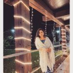 Parvati Sehgal Instagram – 𝙎𝙢𝙞𝙡𝙚, 𝙖𝙣 𝙚𝙫𝙚𝙧𝙡𝙖𝙨𝙩𝙞𝙣𝙜 𝙨𝙢𝙞𝙡𝙚
𝘼 𝙨𝙢𝙞𝙡𝙚 𝙘𝙖𝙣 𝙗𝙧𝙞𝙣𝙜 𝙮𝙤𝙪 𝙣𝙚𝙖𝙧 𝙩𝙤 𝙢𝙚….