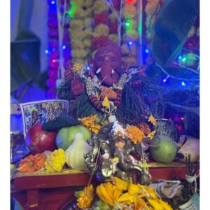 Parvati Sehgal Instagram - जय देव जय देव, जय मंगल मूर्ति 
दर्शनमात्रे मनःकामना पूर्ति 
जय देव जय देव 🙏🏻

गणपति बप्पा मोर्या!

Why is Ganesh Chaturthi celebrated?

Ganesh Chaturthi or Vinayaka Chaturthi is a 10-day festival that celebrates the birth of Lord Ganesha, the god of wisdom and prosperity. This year, celebrations for Ganesh Chaturthi begins on August 31 and end on September 9 when the Ganesh Visarjan will take place.

.
.
.
.
.
.
@neelamguptaloonker 
@harshvasishth 
@ritu_vasishtha 
@vivek.jain.1213