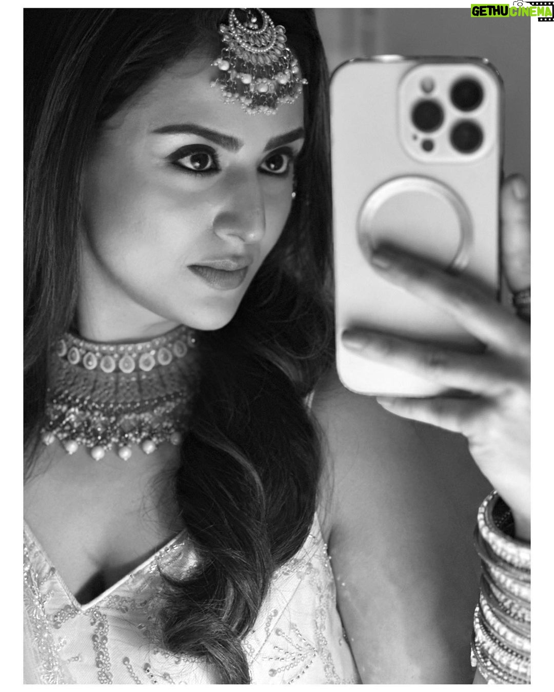 Parvati Sehgal - 3.4K Likes - 🩷 Jusss looking like a waaaooooo 🩷