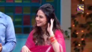 Parvati Sehgal Instagram - ROFL या LOL 
आपकी मर्ज़ी 🤓
.
.
.
.
@kapilsharma @krushna30 @rajivthakur007 @thekapilsharmashowtkss 

#thekapilsharmashow #actor #comedy #comedyvideos #funnyvideos #funnyreels #laugh