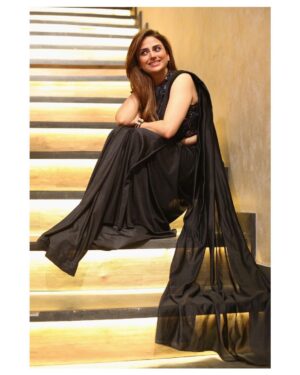 Parvati Sehgal Instagram - Dress as the colour of your heart 🖤
.
.
.
.
.
.
.
Pc: @dsk0911