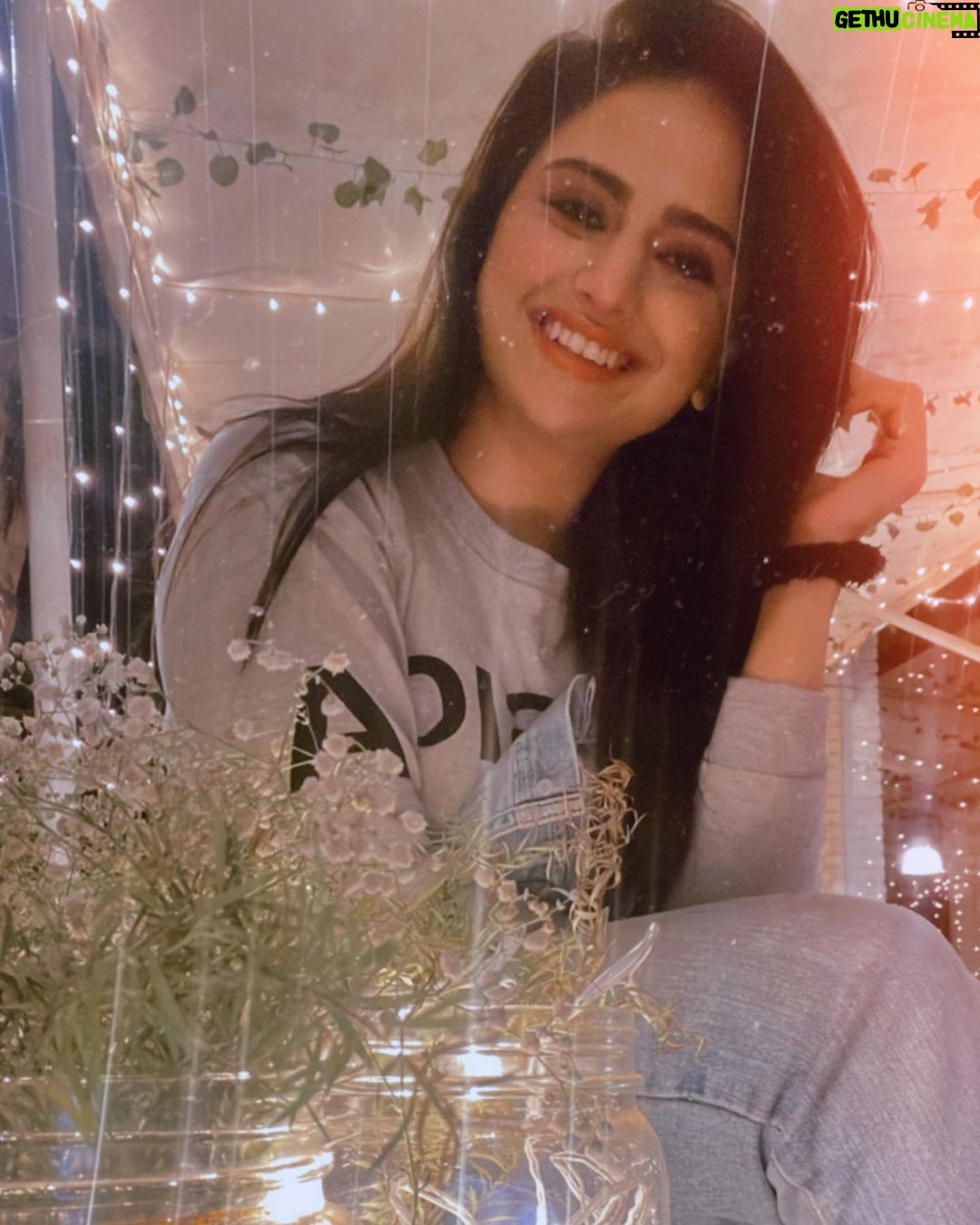 Parvati Sehgal Instagram - 🤎 Happy 2023 🤎 Hoping this year to be magical ✨