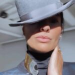 Patricia Garza Instagram - A veces me pregunto cuál es el objetivo detrás de diseñar ropa? Y siempre llega a mi mente una sola respuesta: CONECTAR. A través de nuestras piezas creo conexiones y tú al portarlas nos ayudas a dar vida y expandir esta idea. No es solo vestir, es portar conceptos, es sentir, es tocar corazones! Si tienes un @hualingerie sabes de lo que estoy hablando. 🤍✨ Sometimes I wonder, what is the purpose of creating garments? And I always come to one answer: TO CONNECT. Through our pieces, we create connections, and by wearing them, you help us bring this idea to life and expand it. It’s not just about dressing up, it’s about embrace ideas and feelings, about touching hearts! If you own one of our pieces, you know what I’m talking about. 🤍✨