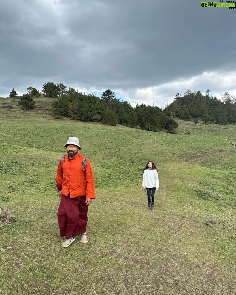 Patricia Garza Instagram - EL DÍA QUE AMANECÍ ENTRE NUBES_ 🤍🤍🤍 Bhutan