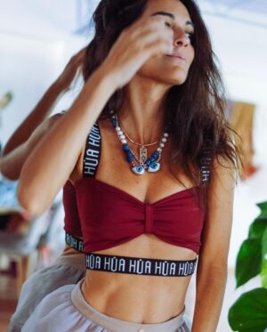Patricia Garza Instagram - Fuí Queen y @hualingerie me lo está recordando. 

Foto: @artz.magazine