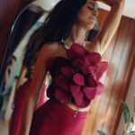 Patricia Garza Instagram - BLOOMING_ Quiero que todos florezcan y abracen cada etapa, desde el brote del botón hasta la caída del último pétalo. @hualingerie
