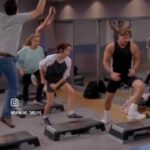 Patricia Heaton Instagram - Who is getting in the zone this January? #EverybodyLovesRaymond #Fitness #gym #workout #fitnessmotivation #rayromano #elr #raybarone #debrabarone #robertbarone #raymondquotes #stvshow @raymond_tvclips