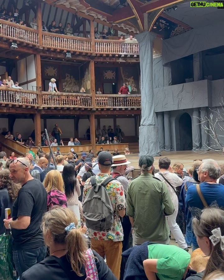 Patricia Heaton Instagram - Took in the Scottish play at @The_Globe with @valley__heat #Shakespeare #Macbeth #TheScottishPlay #ShakespearesGlobe #GlobeTheatre #ThisWoodenO #Theatre #London #Bankside Shakespeare's Globe