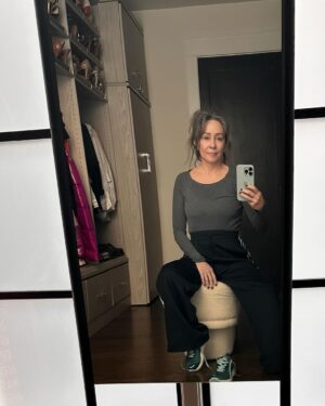 Patricia Heaton Instagram - Slow quiet morning…