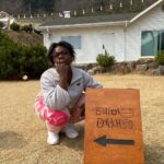 Patricia Thona Yiombi Instagram - 어제 28일끝으로 “혜미리예채파”가 끝이났습니당 먼저 우리 멤버 언니들 고맙고 행복했엉💛그 동안 시청해 주셔서 감사하고 매번 촬영 때 이쁘게 찍어주시는 감독님들 매번 좋은 리액션해주시는 모든 스태프분들 감사합니당💚 안녕👋🏾