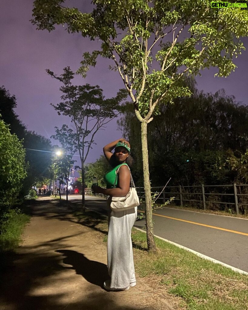 Patricia Thona Yiombi Instagram - 💚💚 Seoul, Korea