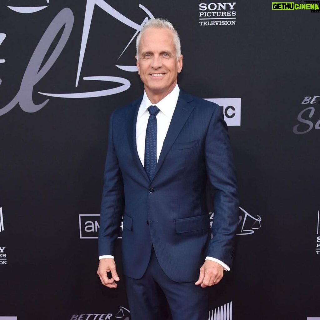 Patrick Fabian Instagram - @veryjennystyling is responsible for creating #HowardHamlin ‘s look…. She’s a Wardrobe Designer Extrordinaire and those suits have done 90% of the work for me…..a great example of Wardobe informing how to play a character…..from the first time I got poured into one, I felt terrific…cannot thank #JenniferBryan enough.💙💙💙💙💙💙 And @distefanoitaly are the fabulous tailors who made them….attention to detail and line, the gentleman & ladies who hand made these suits forever have my gratitude and love. And no, I didn’t get to keep any of Howards’ suits, so I went to @distefanoitaly and had them cut me a couple of my own. (You can, too!) 💙🙏💙🙏💙🙏💙 #bettercallsaul #hamlinidgoblue @amc_tv @sptv @bettercallsaulamc