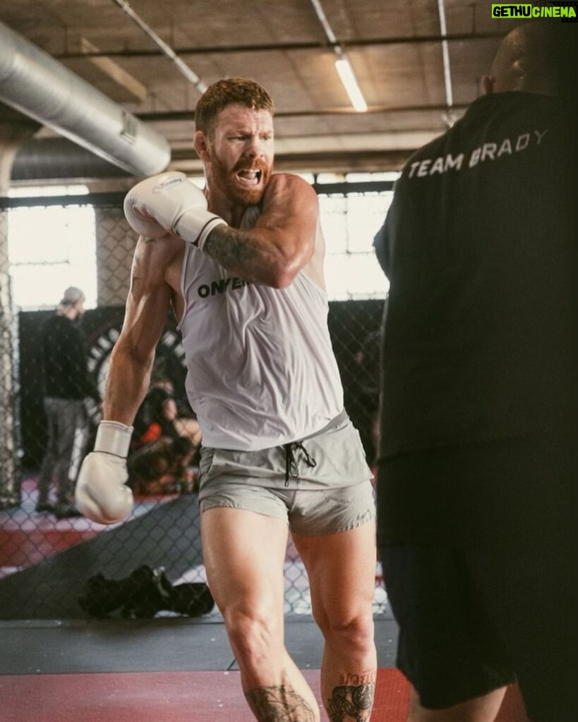 Paul Felder Instagram - Back in the lab today @marquez.mma with @seanbradymma and crew. Trying to find more balance between MMA and endurance training. Day 6 in the books. Big shout to @_curtisee for amazing 📸 work! @fewwillhunt for the swag bag 🫡 and coach John for the work. This sport is has been my life and sometimes it takes a moment you wouldn’t expect to remind you. #ironlung #philly #backinthelab On and then I ran 13.miles. (Cardio kills)