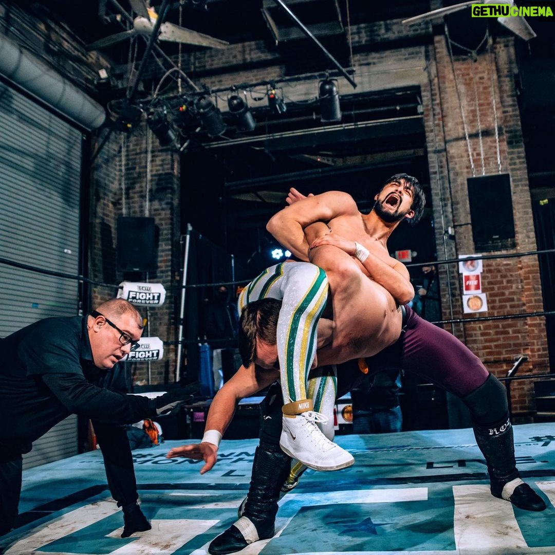 Paul Gruber Instagram - 🐙 (on the @jonathangresham side too) 📸: @itsomgjess Philadelphia, Pennsylvania